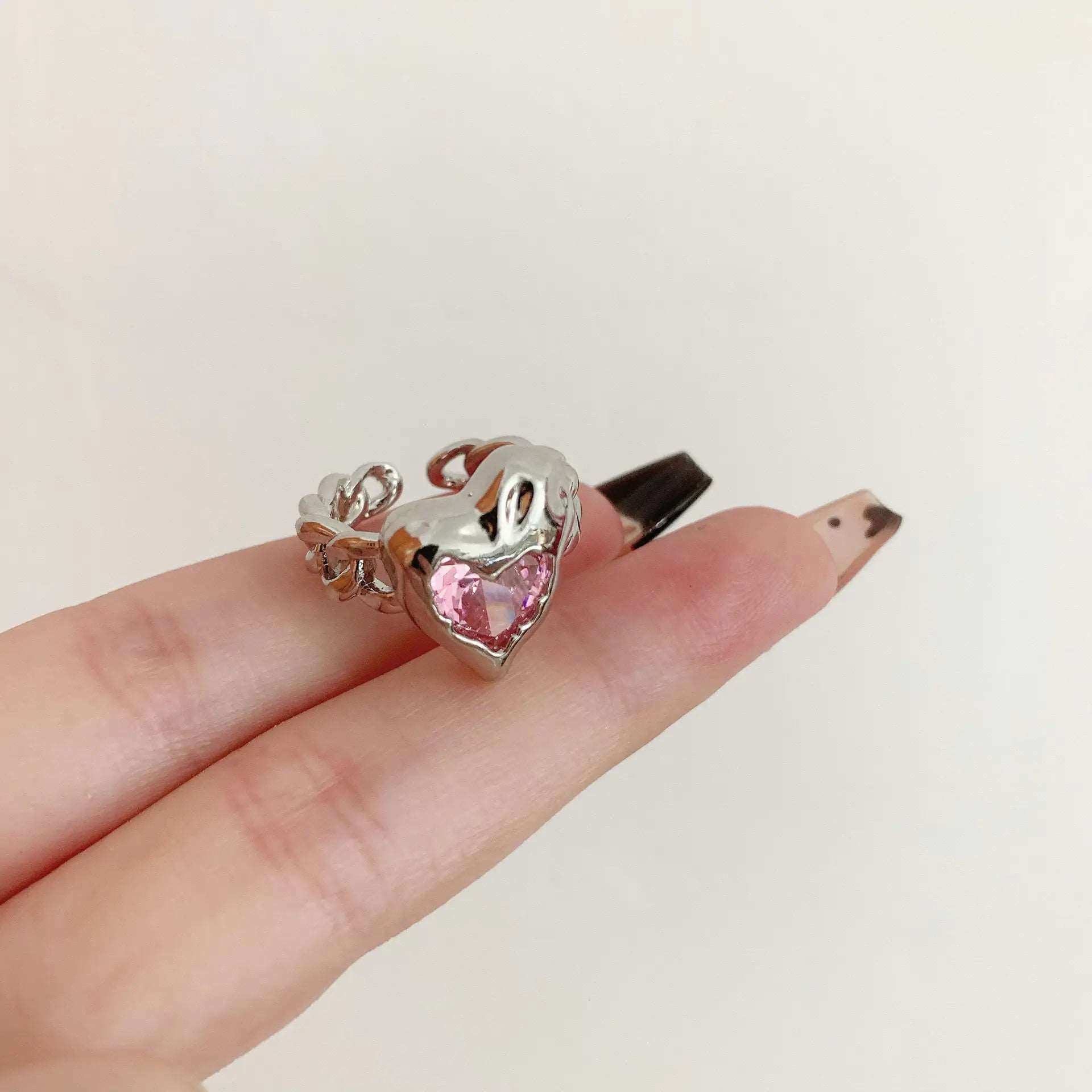 Adjustable Heart Sparkling Ring - DISCOVERIES DEPOT