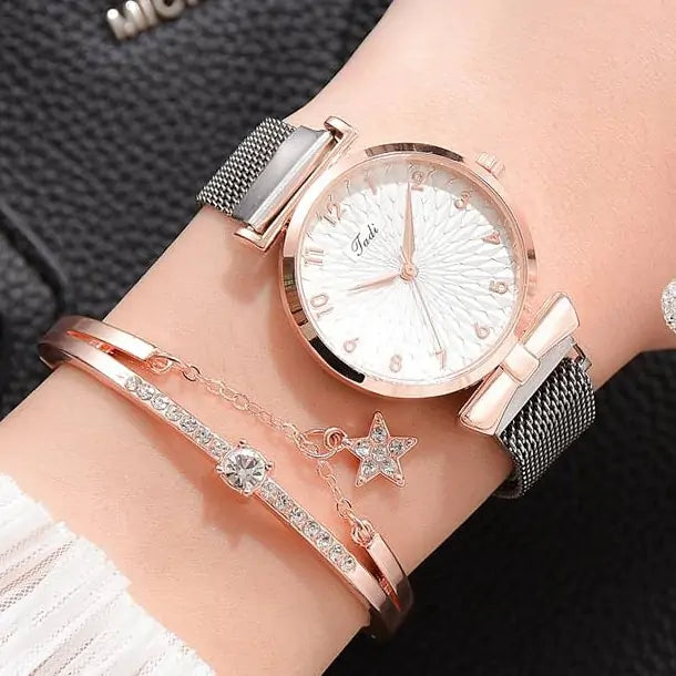 Luxury Magnetic Quartz Bracelet Watches - DISCOVERIES DEPOT