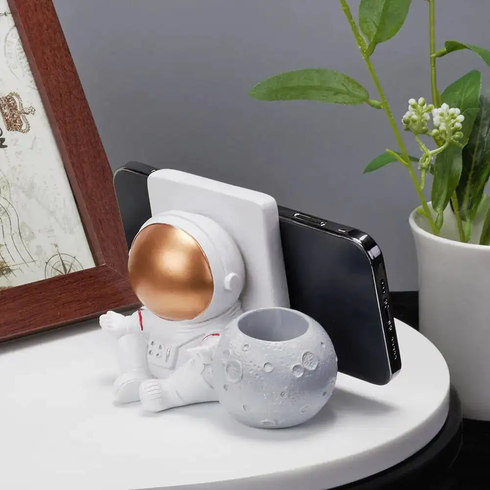 Astronaut Shape Phone Holder - DISCOVERIES DEPOT